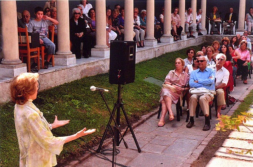 Incorporación de Estela Medina como Ac. de número